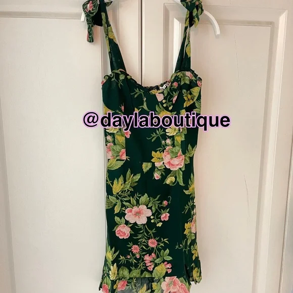 Reformation Christine Dress Belvedere - Picture 5 of 6